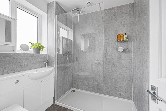 2 Bedroom Semi-Detached Bungalow For Sale In Edith Avenue North, Peacehaven, BN10