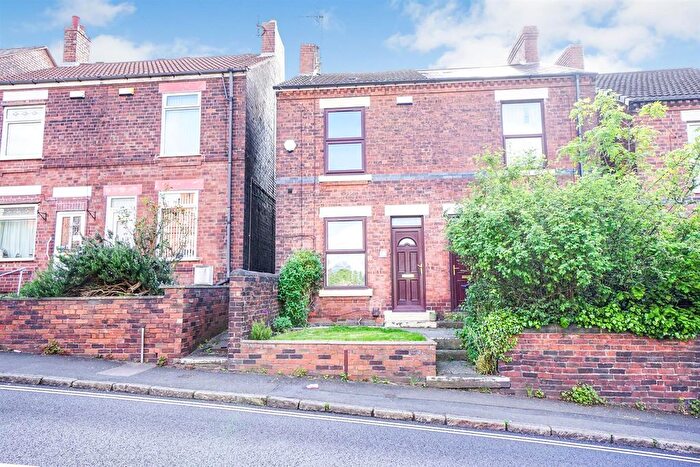 3 Bedroom Property For Sale In Foljambe Road, Chesterfield, S40