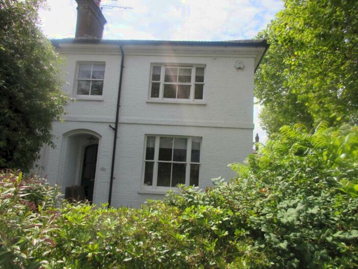 4 Bedroom End Of Terrace House To Rent In Scratton Road, Southend On Sea, SS1