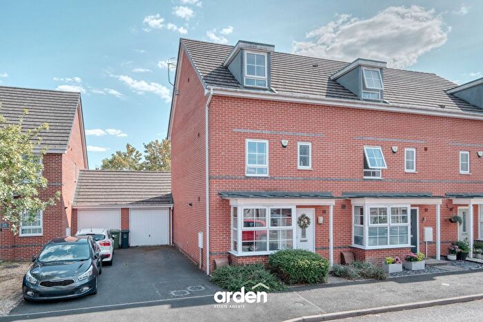 4 Bedroom End Terrace House For Sale In Willis Place, Worcester, WR2