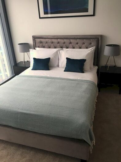 1 Bedroom Flat To Rent In Chronicle Tower, B City Road, London, EC1V