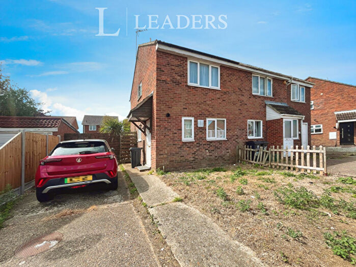 2 Bedroom Semi-Detached House To Rent In Constable Avenue, Cann Hall, CO16