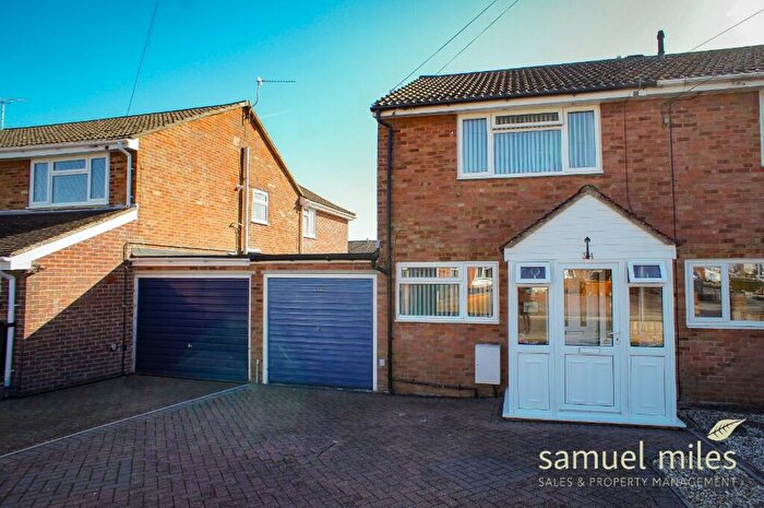 2 Bedroom Semi-Detached House For Sale In Gainsborough Avenue, Royal Wootton Bassett, SN4