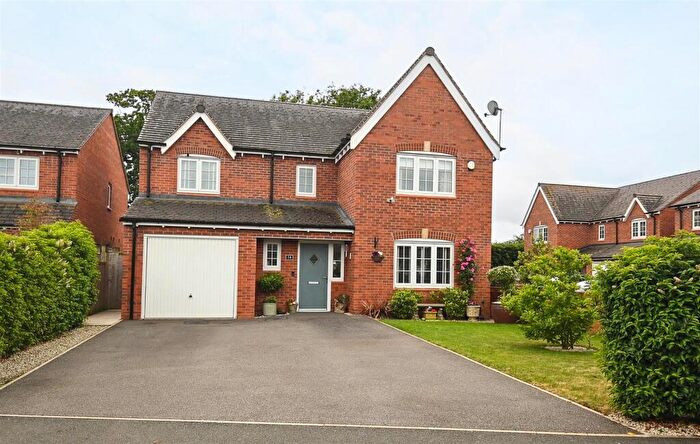 4 Bedroom Detached House For Sale In Causer Road, Barton Under Needwood, DE13