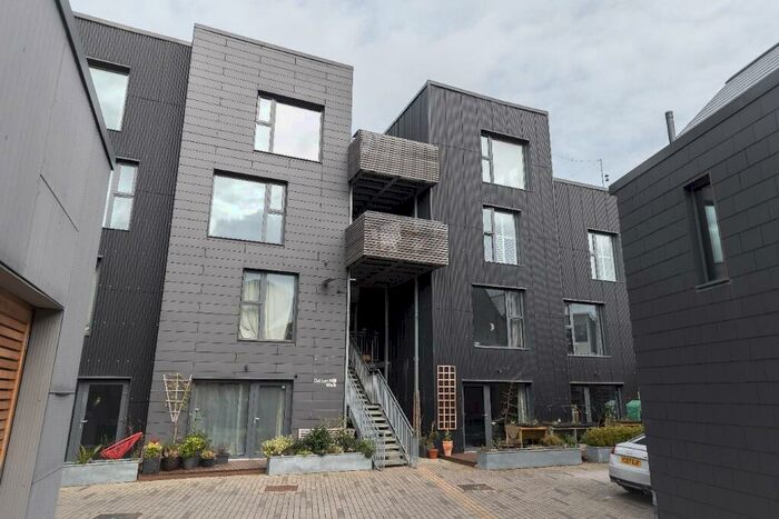 2 Bedroom Duplex To Rent In Cotton Mill Walk, Kelham Island, Sheffield, S3
