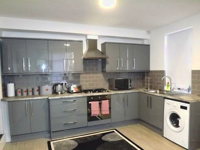 1 Bedroom Apartment To Rent In House Share - Walkley Lane, S6