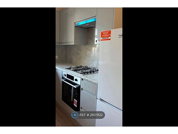 2 Bedroom Maisonette To Rent In Page Court, Mill Hill, NW7