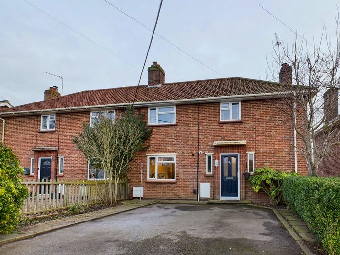 4 Bedroom Semi-Detached House For Sale In High Road, Needham, IP20