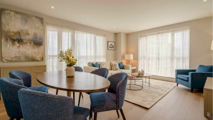 2 Bedroom Apartment To Rent In Westferry Circus, London, E14