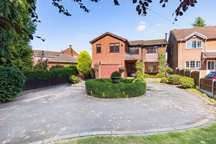 4 Bedroom Detached House For Sale In Weston Lane, Bulkington, Bedworth, Warwickshire, CV12