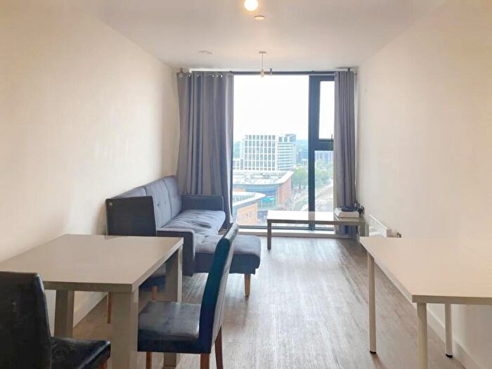 1 Bedroom Flat To Rent In The Bank Tower, Sheepcote Street, Birmingham, B16