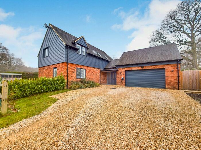 4 Bedroom Detached House For Sale In Stane Street, Slinfold, Horsham, RH13