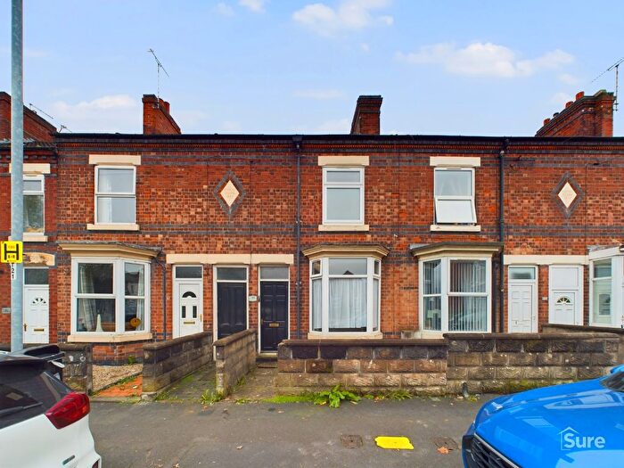 3 Bedroom Terraced House To Rent In Wyggeston Street, Burton-On-Trent, Staffordshire, DE13