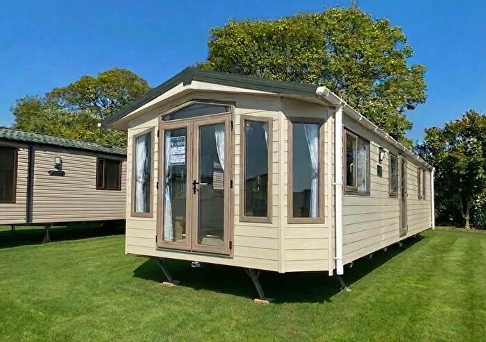 2 Bedroom Lodge For Sale In Amotherby Lane, Amotherby, Malton, YO17