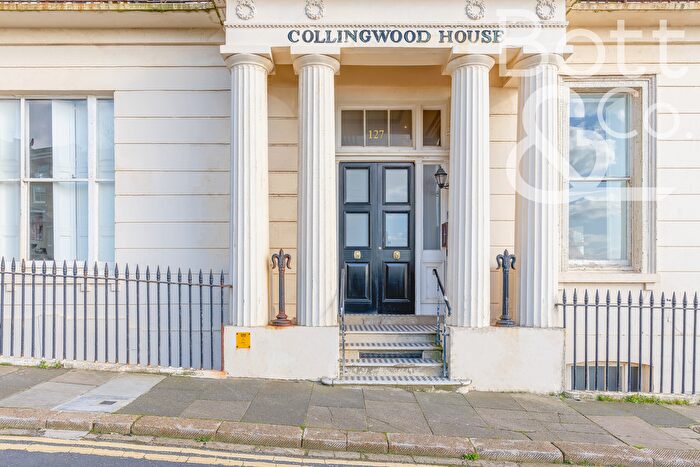 2 Bedroom Flat For Sale In Marine Parade, Brighton, BN2