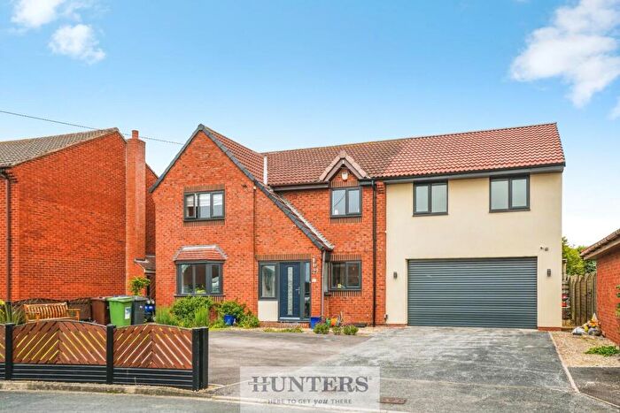 5 Bedroom Detached House For Sale In Tabard Road, Eggborough, Goole, DN14