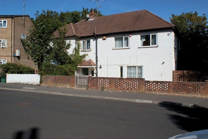 1 Bedroom Flat To Rent In Lullington Road, Penge, SE20