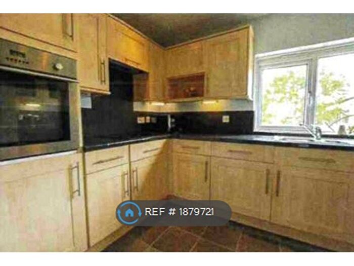 2 Bedroom Flat To Rent In Rebecca Drive, Birmingham, B29