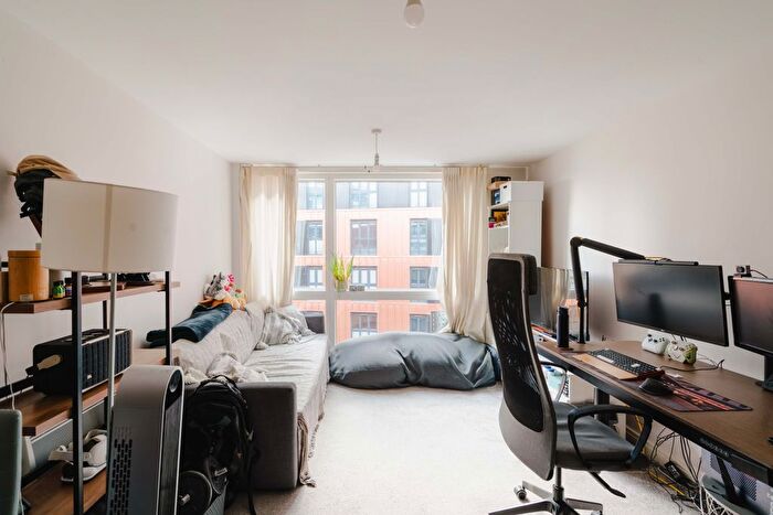 1 Bedroom Flat For Sale In Templebridge Apartments, Temple Back, Bristol, BS1