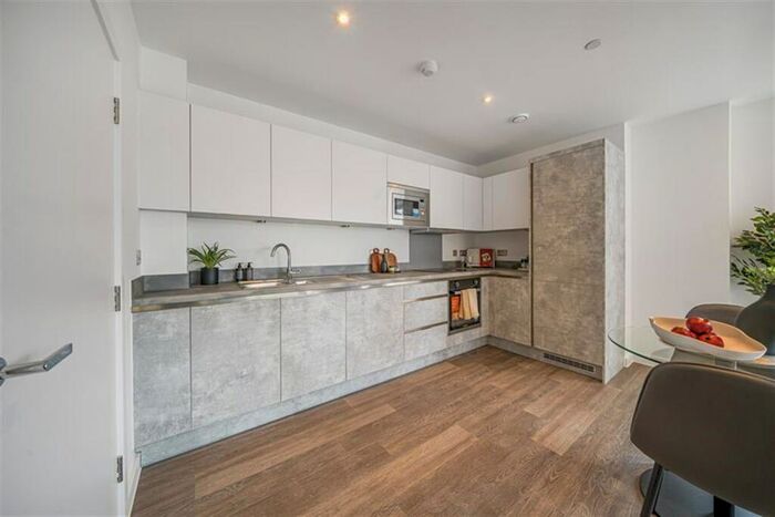 1 Bedroom Apartment To Rent In Bed, Th Floor Ranger At Verona House In Beam Park, RM9