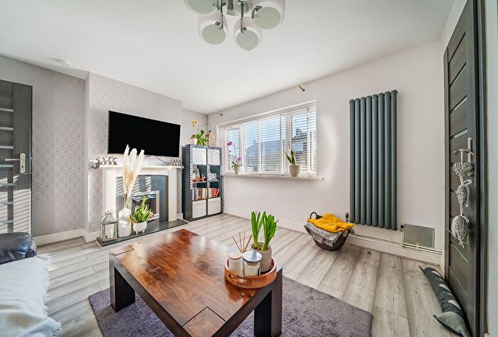 3 Bedroom Terraced House For Sale In Falcon Drive, Patchway, Bristol, Gloucestershire, BS34