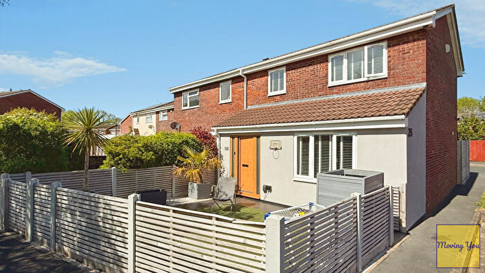 3 Bedroom End Of Terrace House For Sale In Burnbush Close, Stockwood, Bristol, BS14