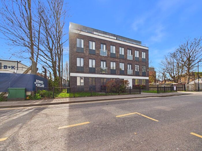 2 Bedroom Flat For Sale In Browells Lane, Browells Lane, Feltham, Middlesex, TW13
