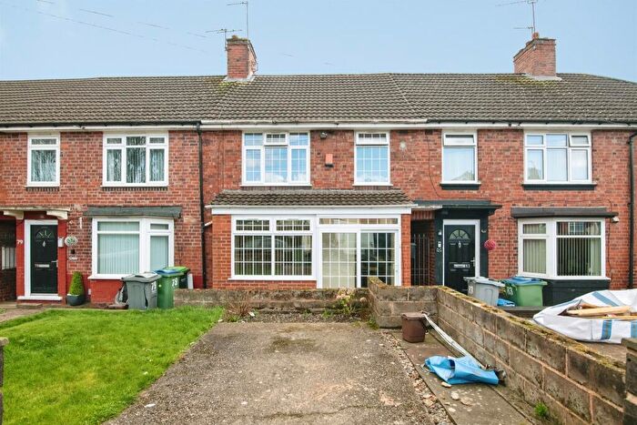 3 Bedroom Terraced House For Sale In Old Chapel Road, Smethwick, B67