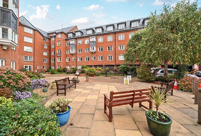 2 Bedroom Flat For Sale In Westgate Street, Gloucester, Gloucestershire, GL1