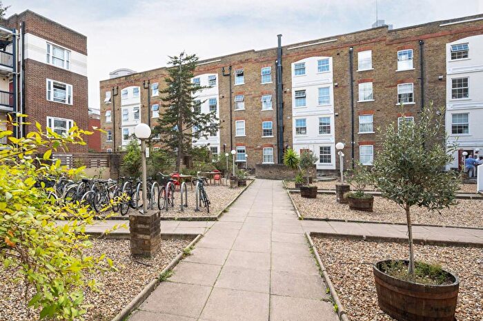 1 Bedroom Flat For Sale In Spitalfields, Spitalfields, London, E1