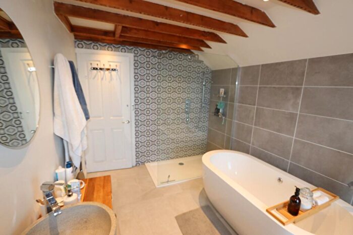 3 Bedroom End Of Terrace House For Sale In Blenheim Road, Deal, Kent, CT14
