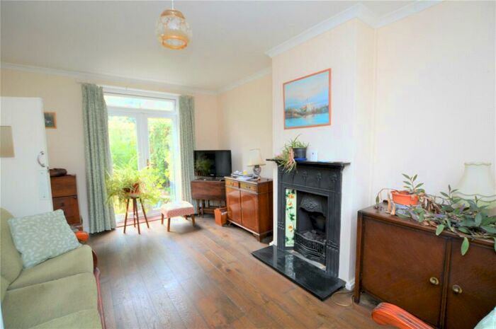 3 Bedroom House To Rent In Furneaux Avenue, London, SE27