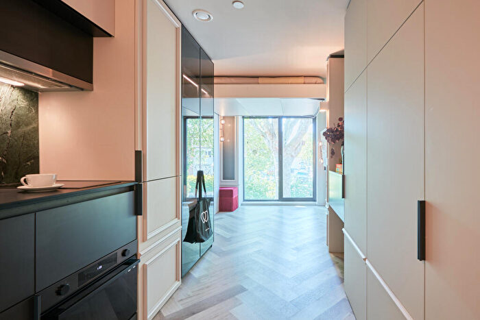 Studio To Rent In Willesden Lane, Willesden, Brent, London, NW2
