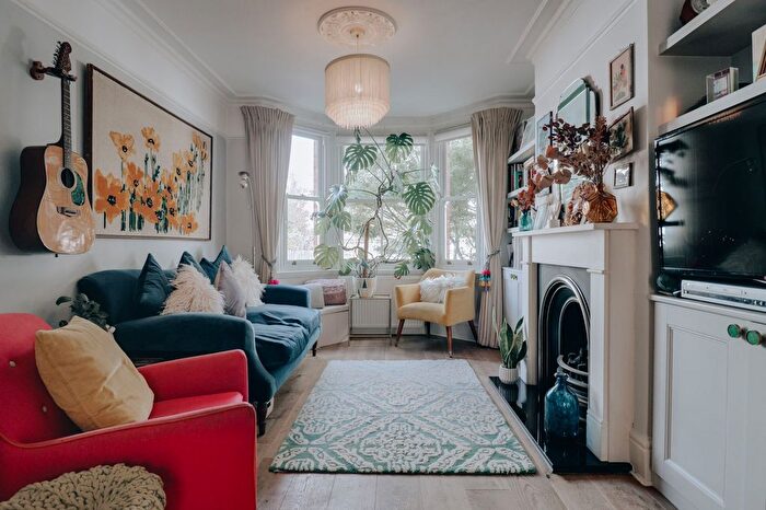 4 Bedroom Terraced House For Sale In Field Road, Watford, WD19