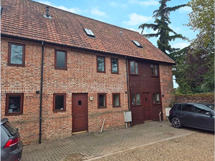 3 Bedroom Property To Rent In Spixworth Road, Old Catton, Norwich, NR6