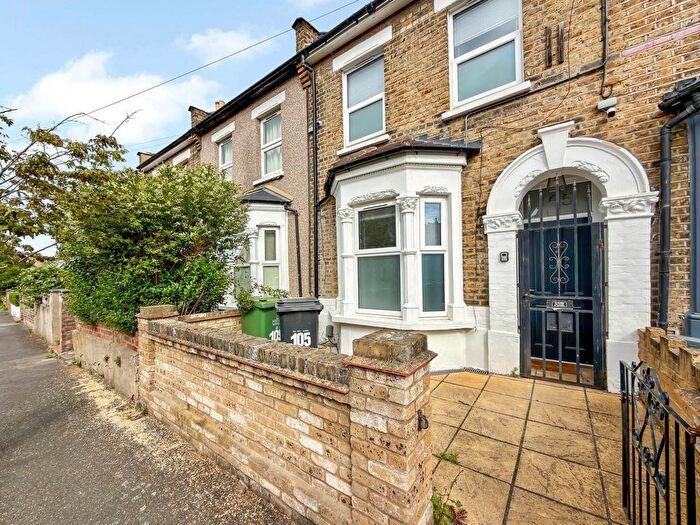5 Bedroom Terraced House For Sale In Frith Road, Leytonstone, E11