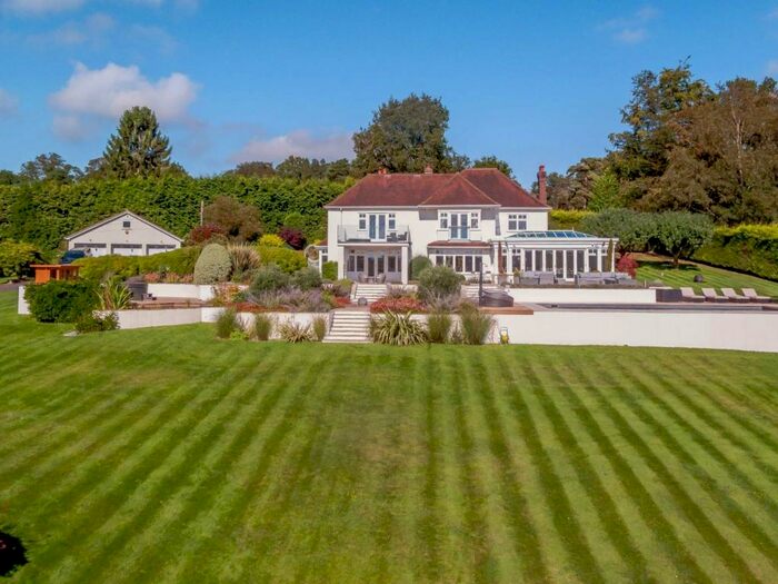 5 Bedroom Detached House For Sale In Springfield Lane, Colgate, Horsham, West Sussex, RH12