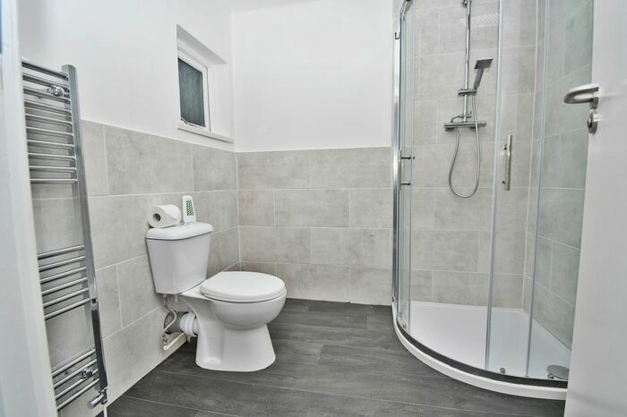 5 Bedroom Property To Rent In Broadway, Lancaster, LA1