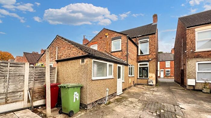 3 Bedroom Semi Detached House For Sale In Alexandra Road, Ashby, DN16