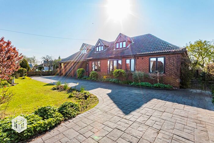 5 Bedroom Detached House For Sale In Heath Lane, Croft, Warrington, Cheshire, WA3