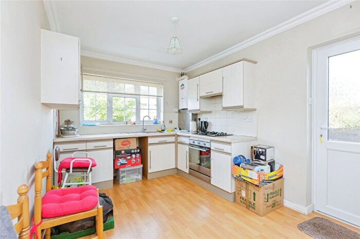 2 Bedroom Bungalow For Sale In Griffin Close, Thurmaston, Leicester, Leicestershire, LE4