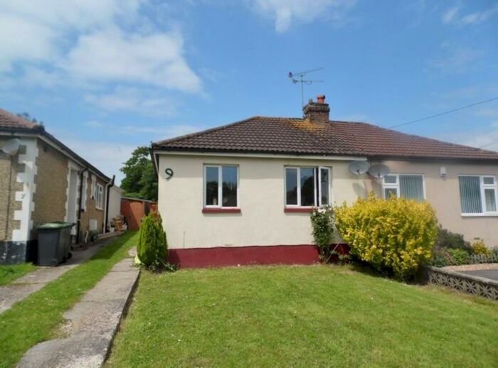 2 Bedroom Semi-Detached Bungalow To Rent In Fir Copse Road, Purbrook, PO7