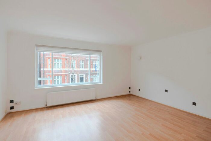 2 Bedroom Flat To Rent In Seymour Place, London, W1H