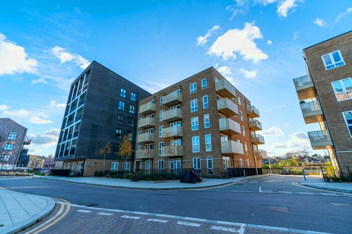 2 Bedroom Flat To Rent In Corys Road, Rochester, ME1