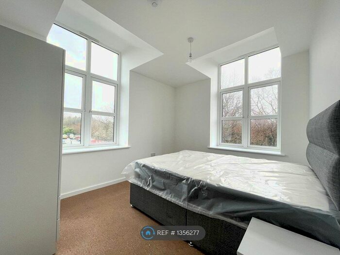 1 Bedroom Flat To Rent In George House, Bolton, BL2