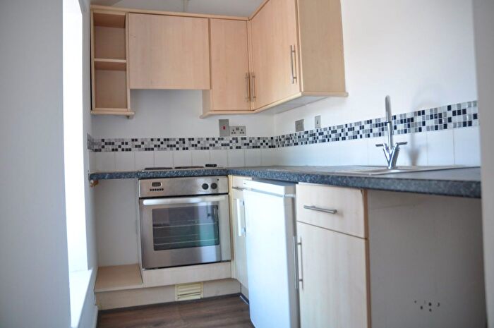 1 Bedroom Flat To Rent In Church Street, Llangefni, LL77