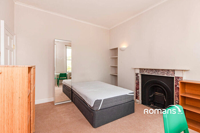 Studio To Rent In Grosvenor Place, Bath, Somerset, BA1