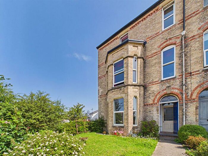 4 Bedroom End Of Terrace House For Sale In The Terrace, Braunton, EX33