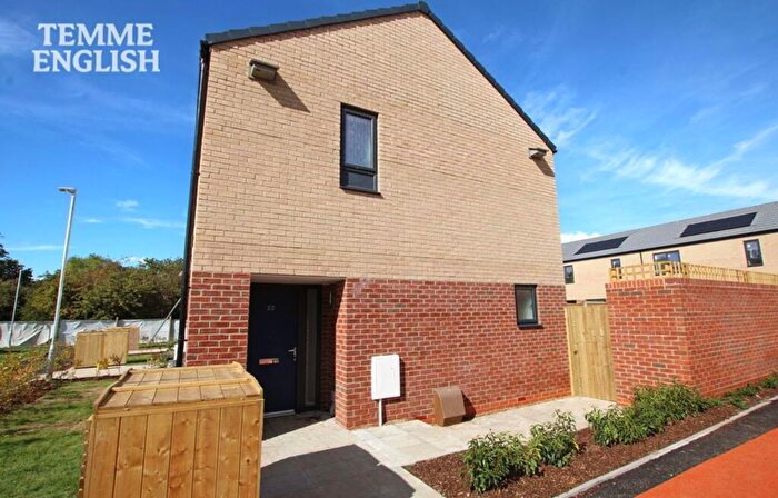 2 Bedroom End Of Terrace House For Sale In Clarendon Mews, Pitsea, SS13