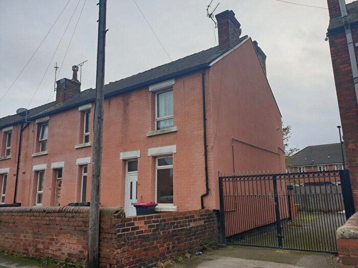 3 Bedroom End Of Terrace House To Rent In Duncan Street, Brinsworth, S60